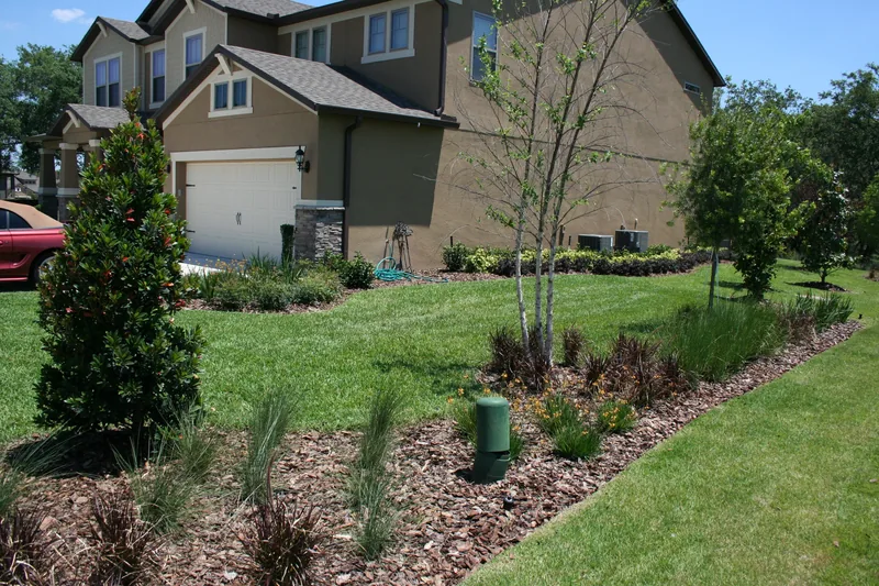 Landscaped side yard from Jason Yero Group’s original project portfolio